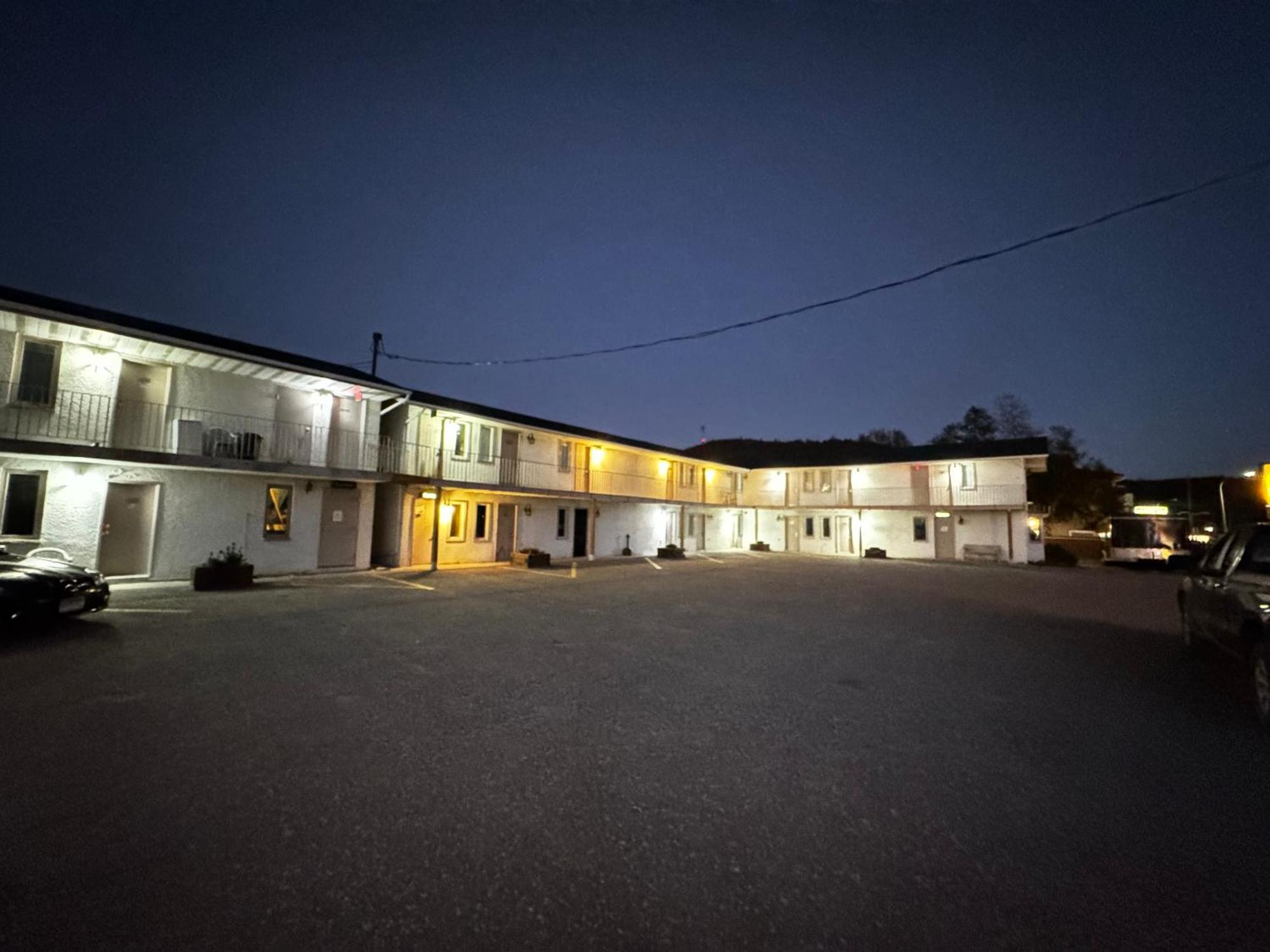Bianca Motel *